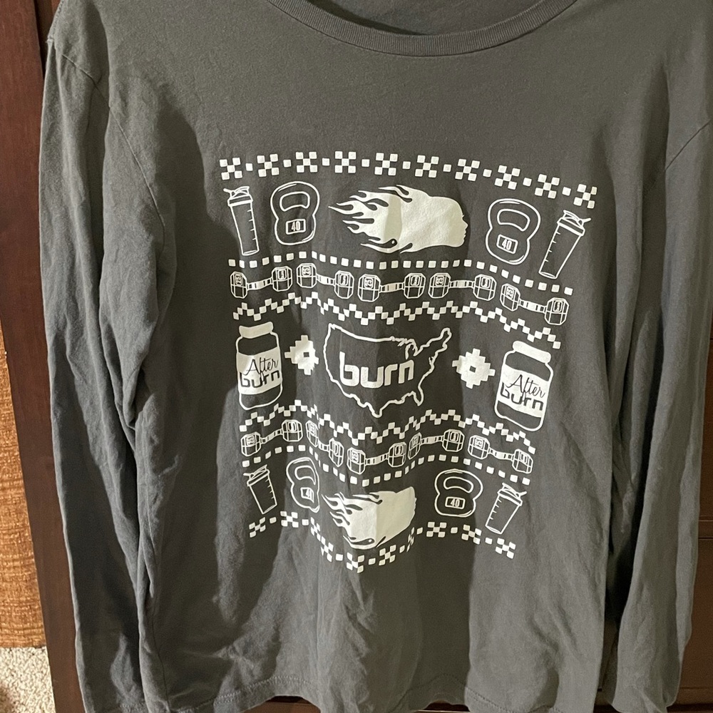 Burn boot camp long sleeve tee size medium